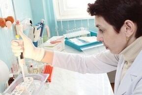 É muito importante diagnosticar a prostatite a tempo por meio de exames, isso irá acelerar a recuperação
